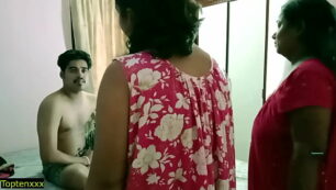 Desi bhabhi e sua irmã pegam devorar se masturbar! sexo indiano XXX